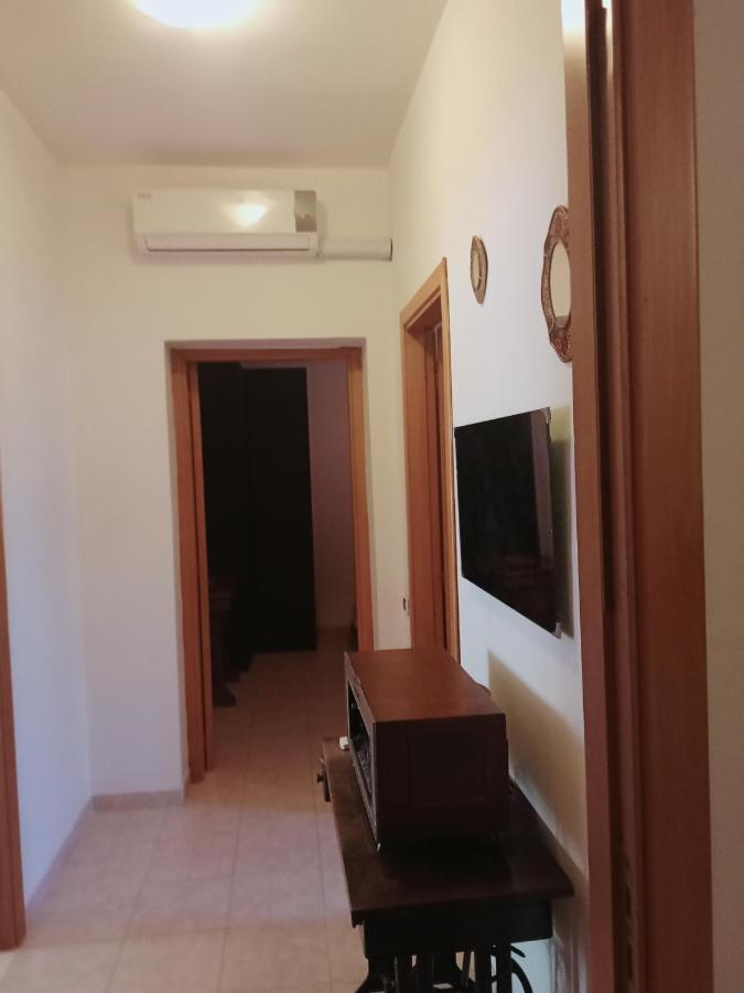 Casa Vacanze Del Carrubo Vieste Esterno foto