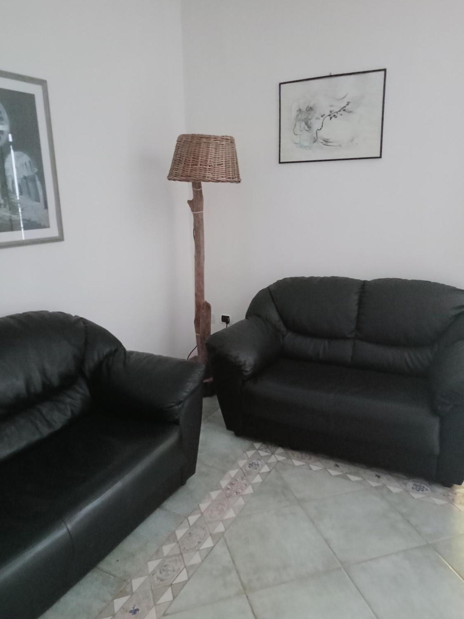 Casa Vacanze Del Carrubo Vieste Esterno foto